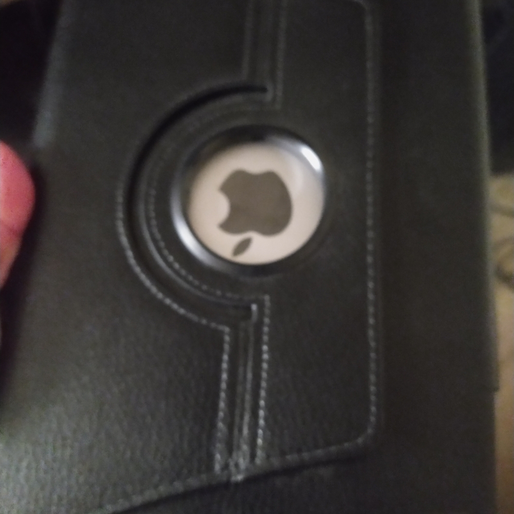 Apple iPad air 2 ,.64gb 9.7" , with case
